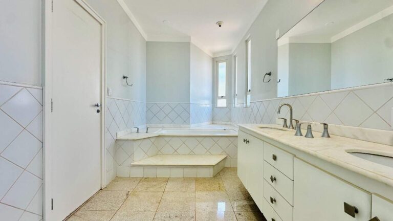 Casa para aluguel no Jardim Canadá:
