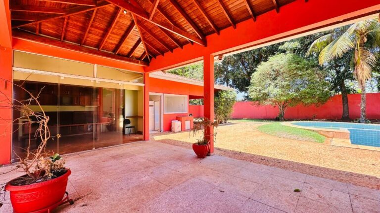 Casa para aluguel no Jardim Canadá: