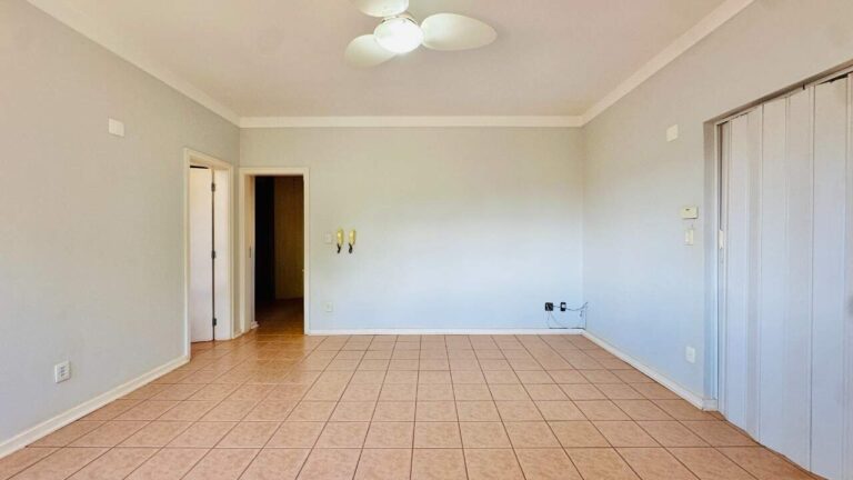 Casa para aluguel no Jardim Canadá: