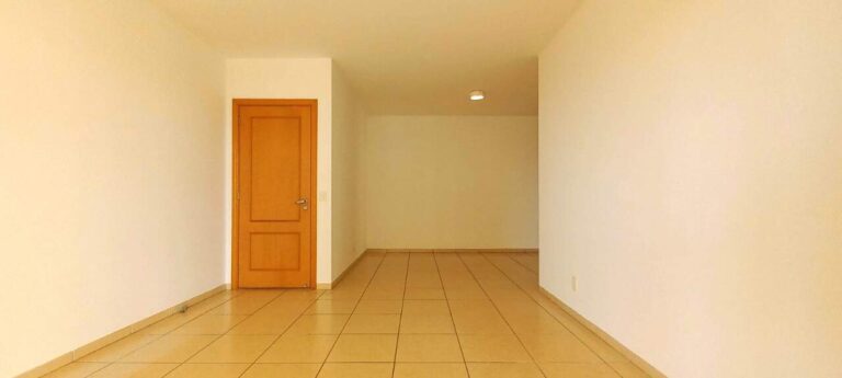 Apartamento para aluguel no Jardim Irajá: Sala
