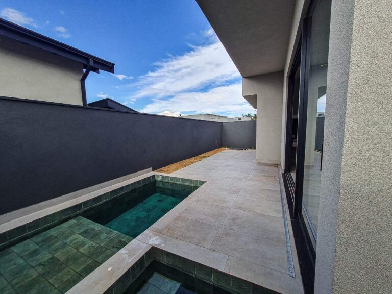 Casa em Condomínio para aluguel no Alto do Castelo: