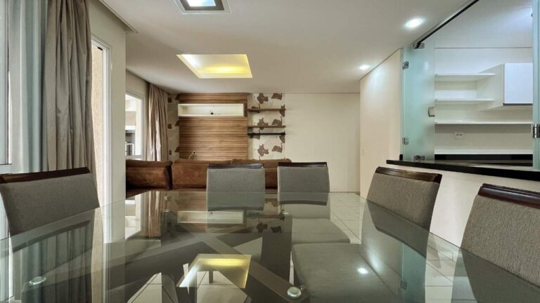 Apartamento para aluguel no Jardim Botânico: Living