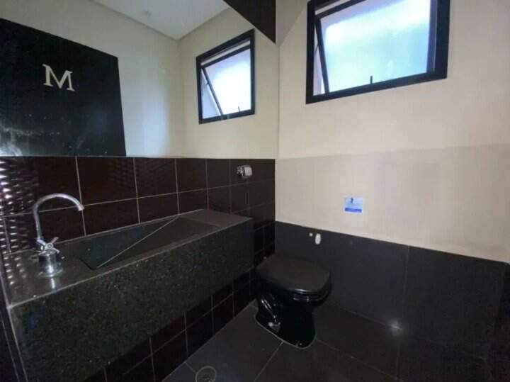 Prédio Comercial para aluguel no Jardim Botânico: