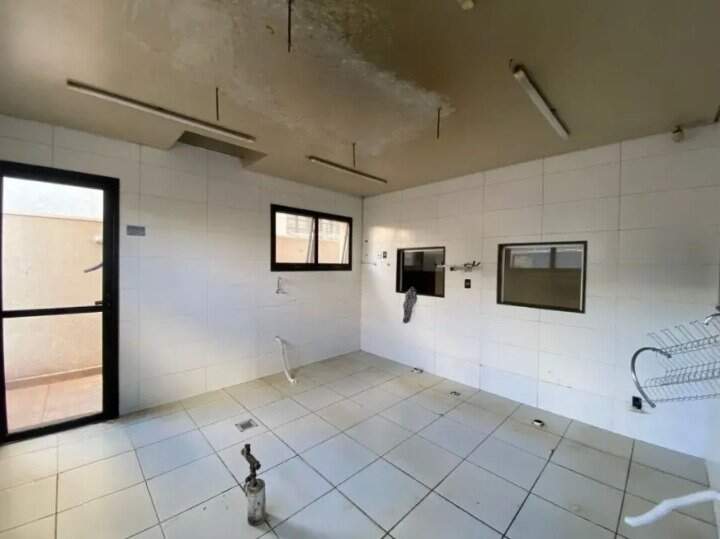 Prédio Comercial para aluguel no Jardim Botânico: