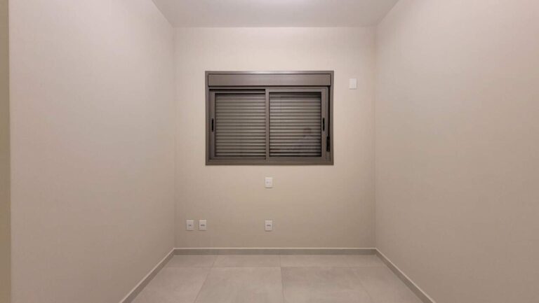 Apartamento para aluguel no Plazas de España:
