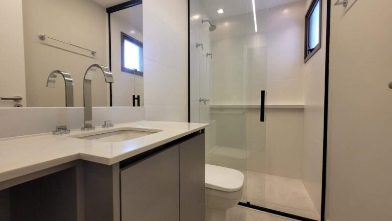 Apartamento para aluguel no Plazas de España: