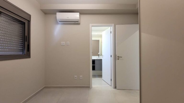 Apartamento para aluguel no Plazas de España: