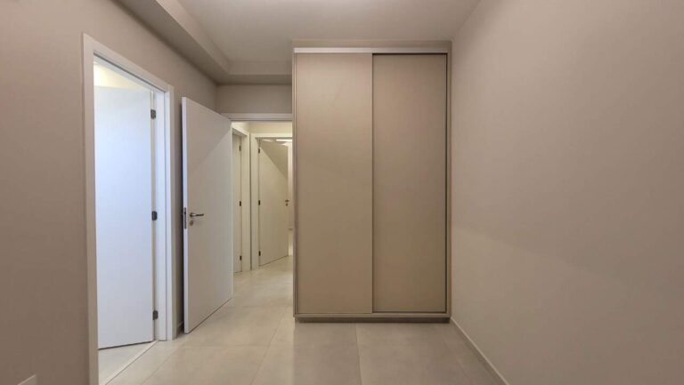 Apartamento para aluguel no Plazas de España: