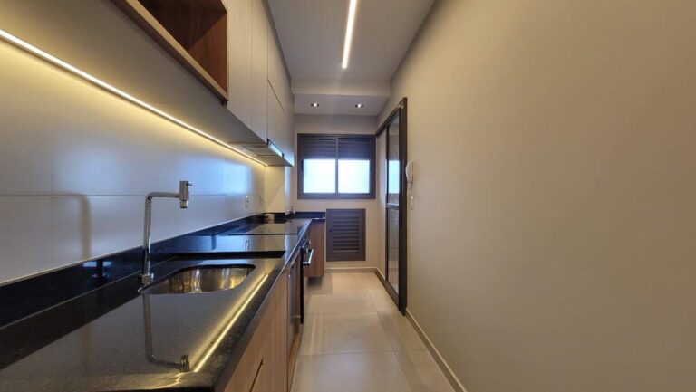 Apartamento para aluguel no Plazas de España: