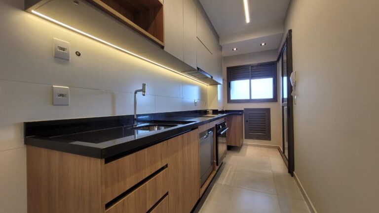 Apartamento para aluguel no Plazas de España: