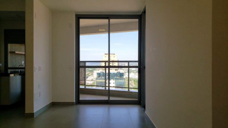 Apartamento para aluguel no Jardim Irajá: Sala 2 Ambientes