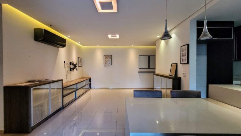 Apartamento à venda no Bosque das Juritis: