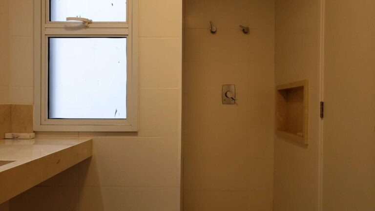 Apartamento Duplex à venda no Jardim Botânico: Banheiro Su te 1