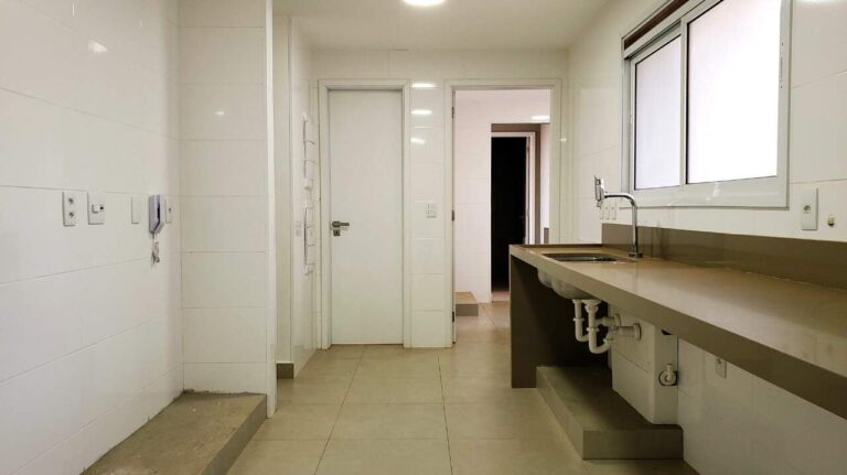 Apartamento Duplex à venda no Jardim Botânico: Cozinha
