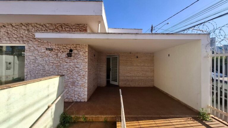 Casa para aluguel no Vila Seixas: