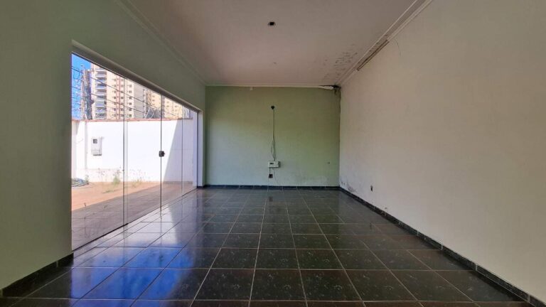 Casa para aluguel no Vila Seixas: