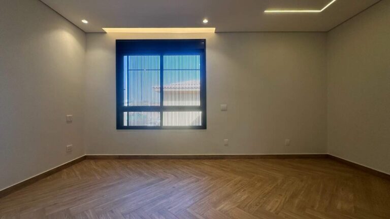 Casa em Condomínio à venda no Vila do Golfe: