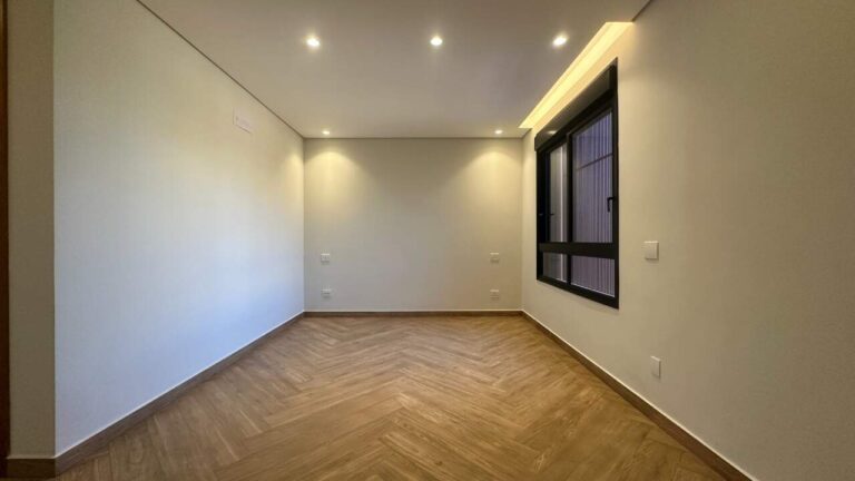 Casa em Condomínio à venda no Vila do Golfe: