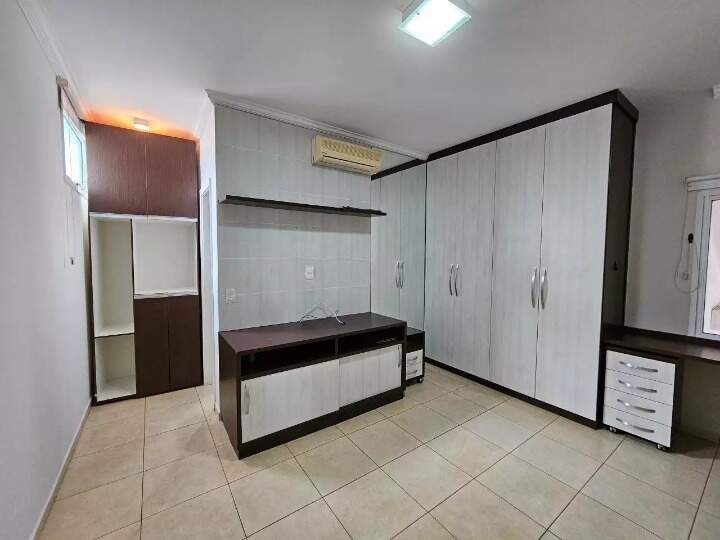 Casa em Condomínio para aluguel no Condomínio Santa Mônica I: