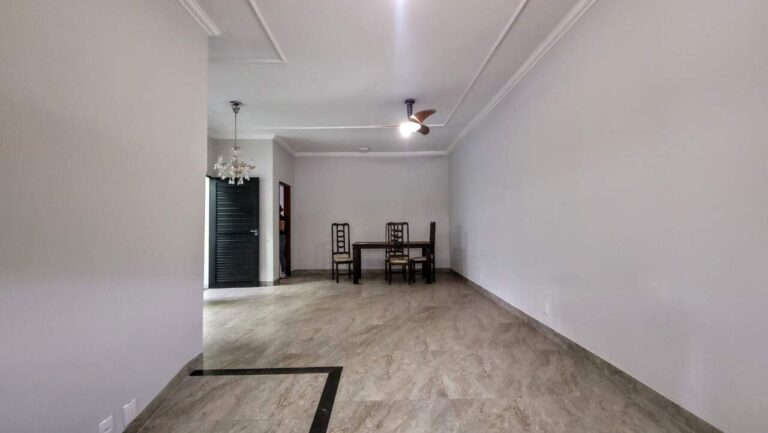 Casa para aluguel no Presidente Médici: