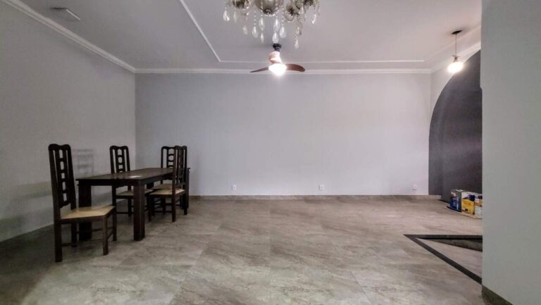 Casa para aluguel no Presidente Médici: