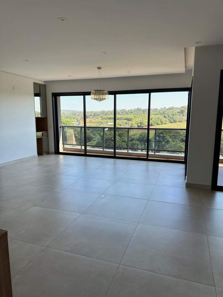 Apartamento à venda no Vila do Golfe: