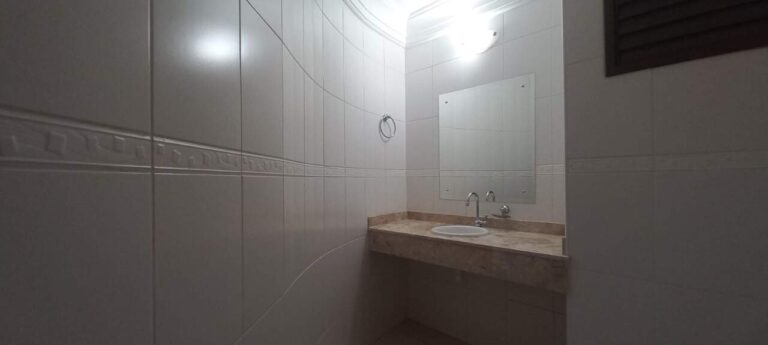 Apartamento à venda no Nova Aliança: lavabo