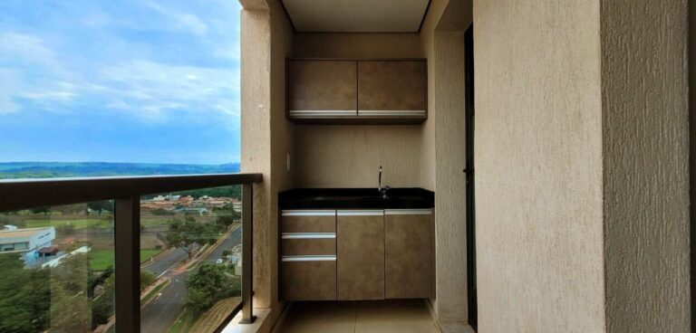 Apartamento para aluguel no Jardim Califórnia: Varanda gourmet