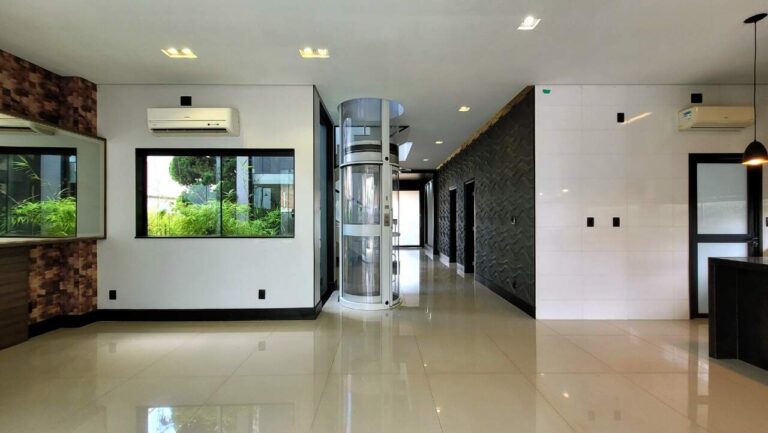 Casa em Condomínio à venda no Residencial e Empresarial Alphaville: