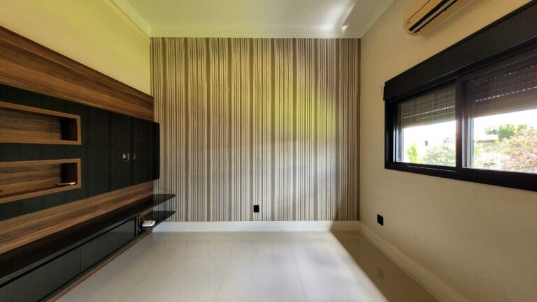 Casa em Condomínio à venda no Residencial e Empresarial Alphaville: