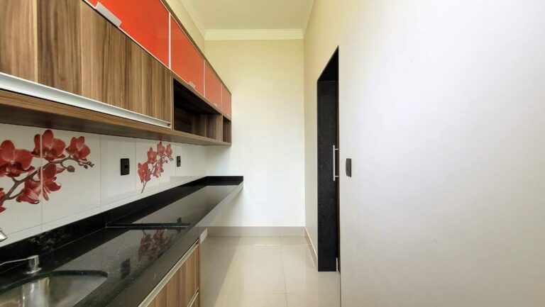 Casa em Condomínio à venda no Residencial e Empresarial Alphaville: