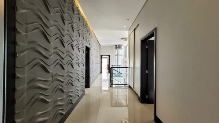 Casa em Condomínio à venda no Residencial e Empresarial Alphaville: