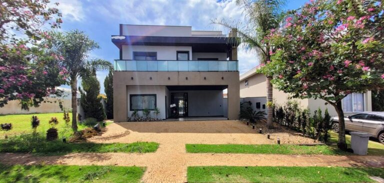 Casa em Condomínio à venda no Residencial e Empresarial Alphaville: