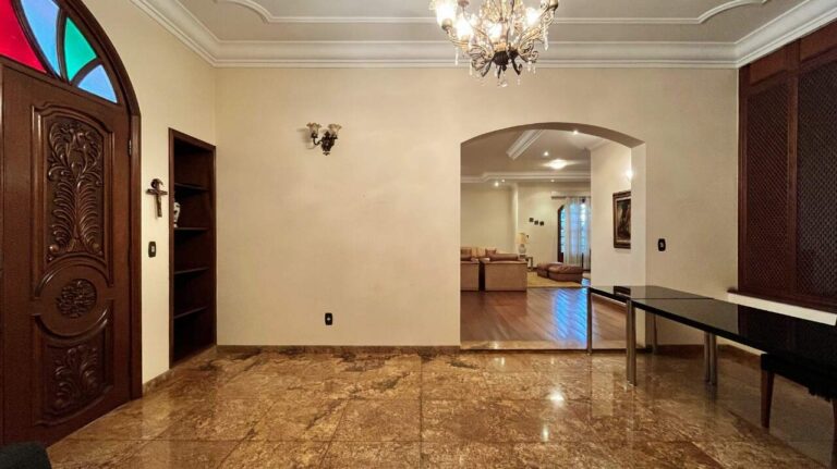 Casa para aluguel no Jardim Sumaré: sala de estar