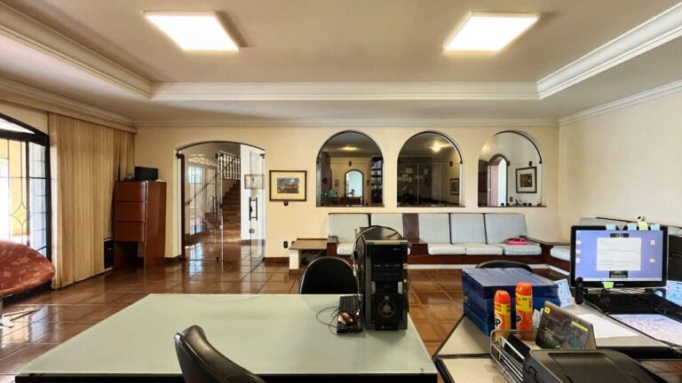 Casa para aluguel no Jardim Sumaré: escrit rio 1
