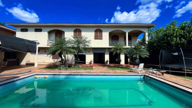 Casa para aluguel no Jardim Sumaré: piscina