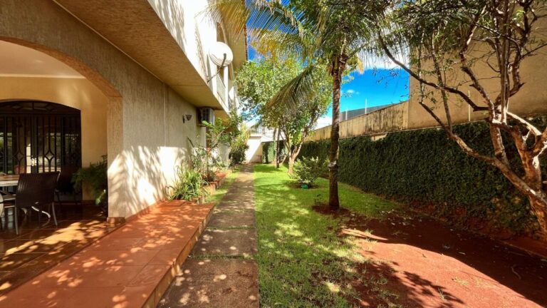 Casa para aluguel no Jardim Sumaré: quintal