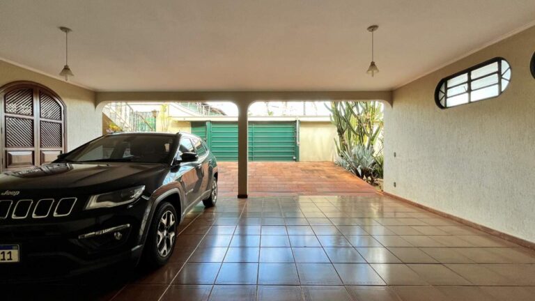 Casa para aluguel no Jardim Sumaré: garagem