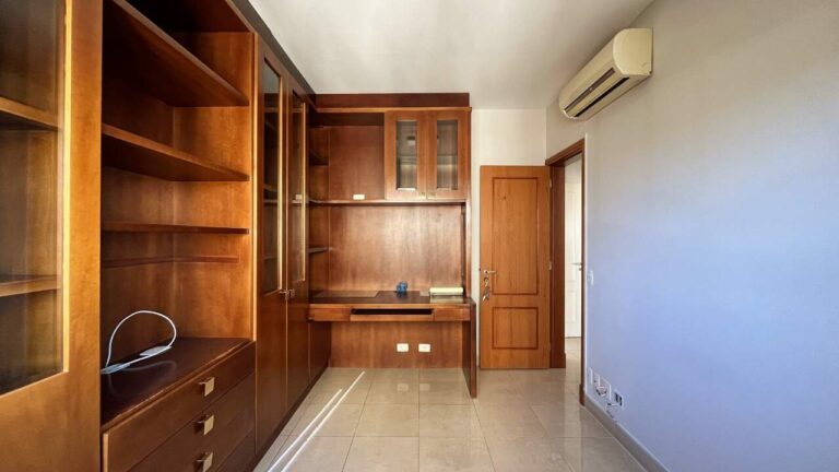 Apartamento à venda no Jardim Irajá: Home office