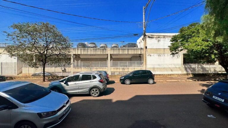 Prédio Comercial à venda no Nova Aliança: