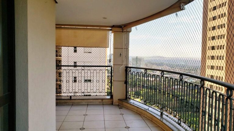 Apartamento para aluguel no Jardim Irajá: Sacada Gourmet