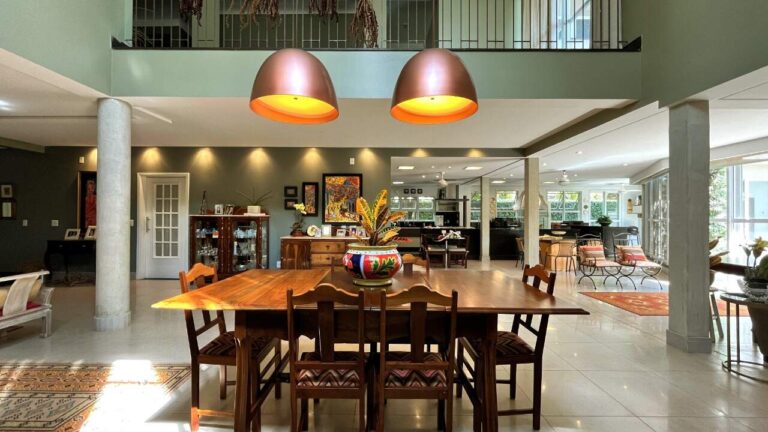 Casa em Condomínio à venda no Vila do Golfe: living