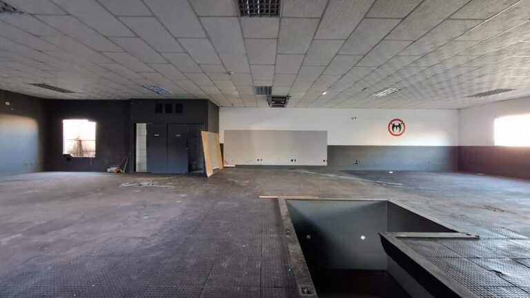 Loja para aluguel no Jardim Botânico: