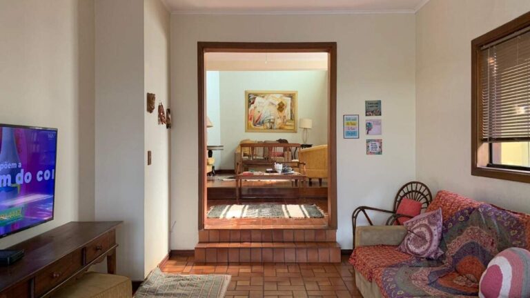 Casa à venda no City Ribeirão: Sala de TV