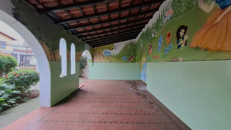 Casa Comercial para aluguel no Jardim América: