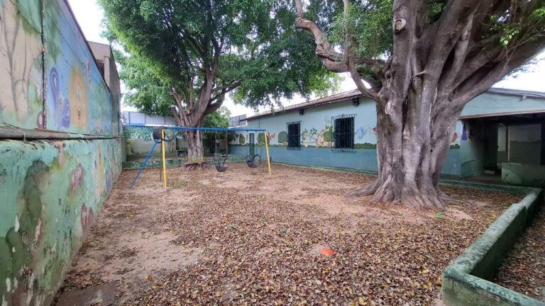 Casa Comercial para aluguel no Jardim América: