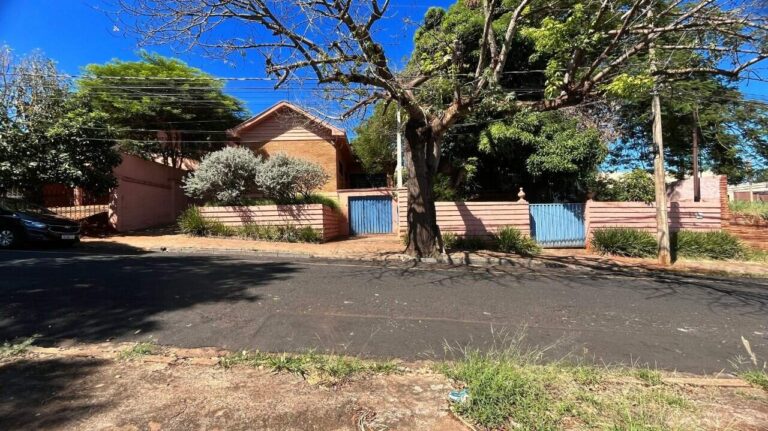 Casa Comercial para aluguel no Alto da Boa Vista:
