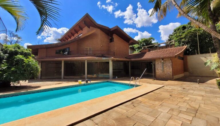 Casa para aluguel no Jardim Canadá: