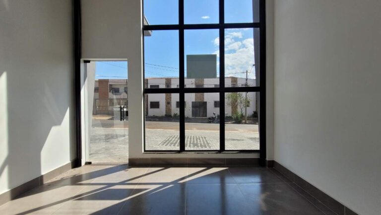 Loja para aluguel no Jardim Botânico: