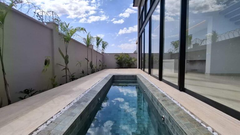 Casa em Condomínio à venda no Residencial e Empresarial Alphaville: